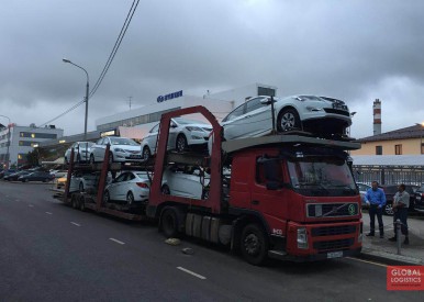 0fahrsvxsua-jpg.jpg